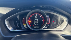 Volvo V40 D2 [122] R DESIGN Edition 5dr Diesel Hatchback